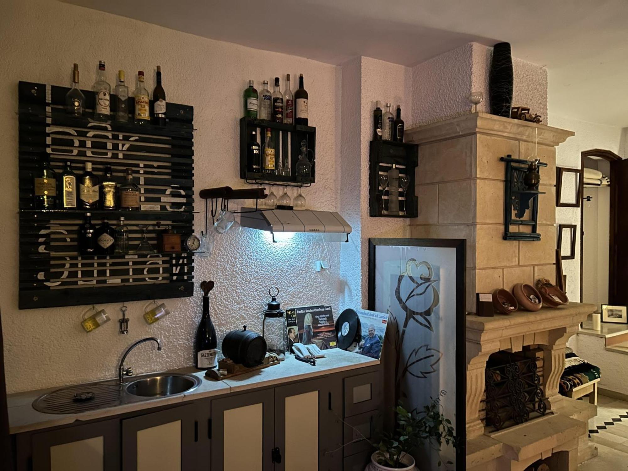 Отель L'Artisan Harqalah Экстерьер фото